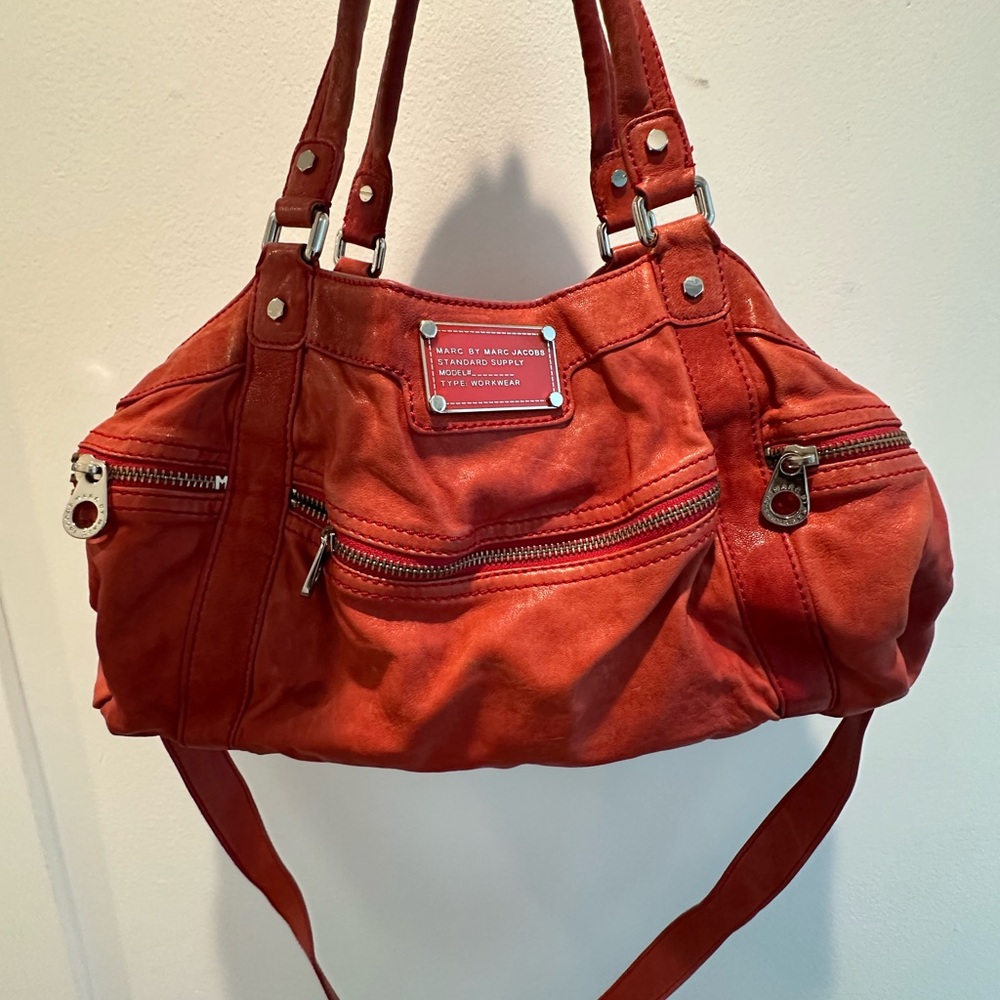 Marc by Marc Jacobs Coral Shoulder Bag - Picture 2 of 3